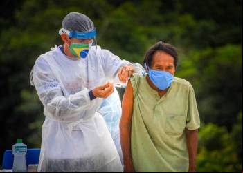 Brasil é o 5º no ranking de países com mais doses aplicadas por dia