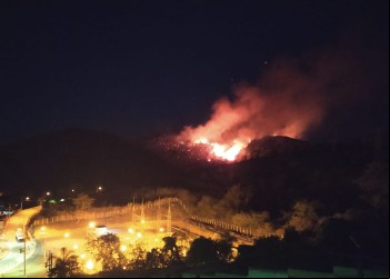 INCÊNDIO NO MORADA DOS HERÓIS JÁ CHEGA AO SANTANA