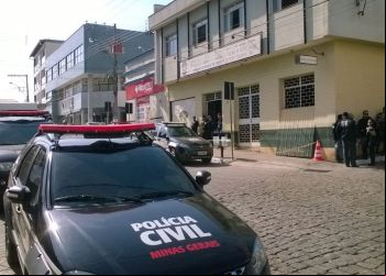 POLÍCIA CIVIL INDICIA DUAS FUNCIONÁRIAS DA SECRETARIA DE MEIO AMBIENTE POR FURTO E ESTELIONATO