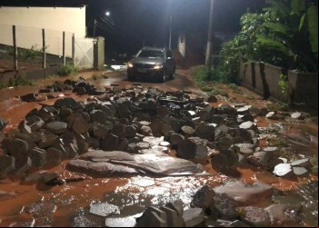 CHUVA CAUSA ESTRAGOS EM BELA VISTA DE MINAS