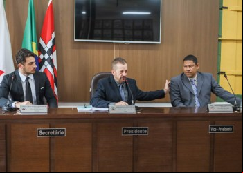 VEREADORES APROVAM PROJETO DE CONSTRUÇÃO DE PONTE E CASAS POPULARES EM NOVA ERA