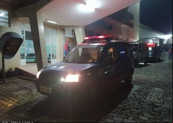 ACIDENTE COM MICRO- ÔNIBUS EM NOVA ERA DEIXA 13 FERIDOS E 3 MORTOS