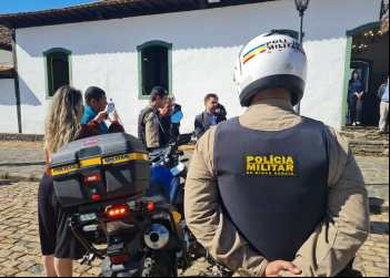 Pm de Nova Era recebe nova viatura motocicleta para o patrulhamento ostensivo