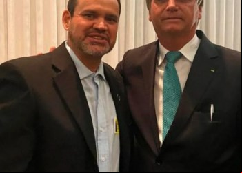 Presidente da Amepi encontra Jair Bolsonaro e cobra ações para melhorias da BR-381