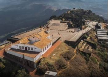 Santuário Basílica Nossa Senhora da Piedade reabre visitas após um mês: veja como agendar
