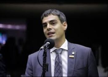PARTIDO (NOVO) VOTA CONTRA A ENFERMAGEM E DIZ QUE ESTÃO SENDO ENGANADOS