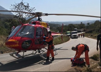 URGENTE: MOTOCICLISTA É SOCORRIDO EM ESTADO GRAVE APÓS ACIDENTE NA MG-129 EM CATAS ALTAS