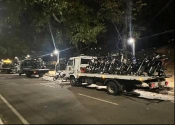 Evento "Du Grau" termina com homem preso, menor apanhado com droga e 22 motos apreendidas