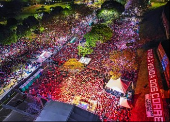 PM PRENDE FORAGIDO DA JUSTIÇA EM EVENTO DE LULA NO VALE DO AÇO