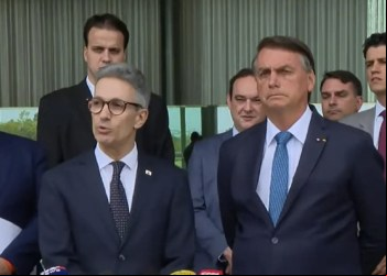 URGENTE: ZEMA DECLARA APOIO A BOLSONARO NO 2° TURNO