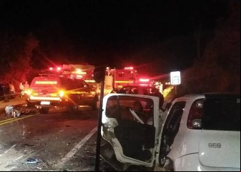 Bebê, criança e outras quatro pessoas morrem em acidente na BR-356, em Ouro Preto