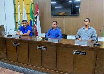 NOVA ERA: VEREADORES ELEGEM NOVA MESA DIRETORA