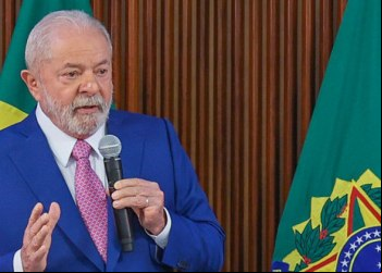 LULA DECRETA INTERVENÇÃO FEDERAL NO DF ATÉ 31 DE JANEIRO