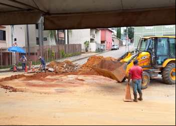 SMAE CONCLUÍ REPARO NA AV. KENEDY E ABASTECIMENTO É RESTABELECIDO