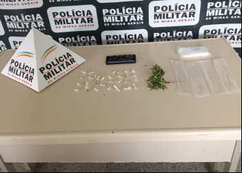 PM DE NOVA ERA CUMPRE MANDADO DE PRISÃO E APREENDE DROGAS NO BG