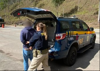 FISIOTERAPEUTA SUSPEITO DE ESTUPRAR PACIENTE EM UTI EM SP É PRESO PELA PRF EM JOÃO MONLEVADE