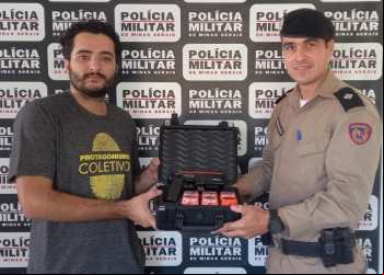 PM DE NOVA ERA RECEBE ARMA DE IMPULSO ELÉTRICO