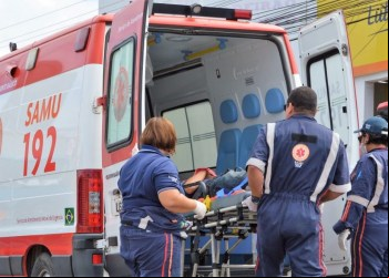 HOMEM MATA CASAL E SOCORRISTA QUE ATENDIA VÍTIMAS NO PARANÁ