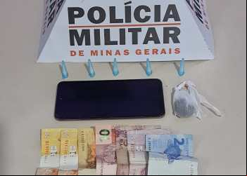 PM cumpre mandado de busca e apreensão e prende jovem, em São Domingos do Prata