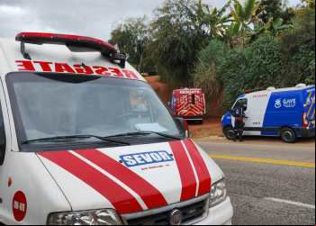 ACIDENTE EM BELA VISTA DE MINAS DEIXA UM MORTO E OUTRO FERIDO