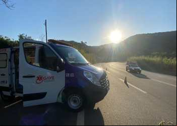 COLISÃO ENTRE MOTO X CARRO DEIXA UM FERIDO NA MGC-120