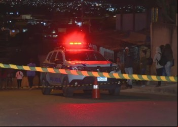 TIROTEIRO NO CENTRO DE ANTÔNIO DIAS TERMINA COM UM MORTO E OUTRO FERIDO
