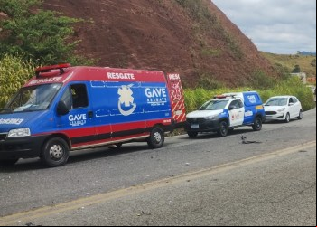 NOVA ERA: MOTOCICLISTA É SOCORRIDO EM ESTADO GRAVE APÓS ACIDENTE NA BR-381