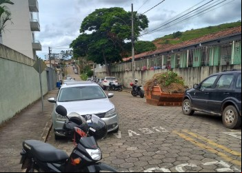VEREADOR WELTON CONTADOR PEDE ALTERAÇÃO PARA MÃO ÚNICA NA RUA DA PADRE VIDIGAL