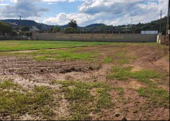VEREADOR WELTON CONTADOR DIVULGA RESPOSTA DA PREFEITURA DE NOVA ERA SOBRE OBRAS NO ESTÁDIO TIÃO ALFAIATE