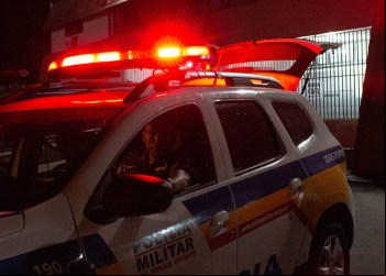 TENTATIVA DE ROUBO DE CARGA TERMINA COM APREENSÃO DE CAMINHÃO CLONADO NA BR-381 EM BELA VISTA DE MINAS
